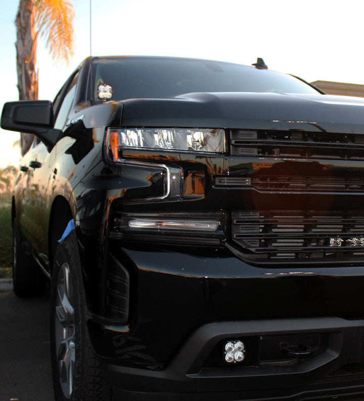 KIT DE LUCES ANTINIEBLA DE BOLSILLO CHEVY SQUADRON SAE - CHEVY SILVERADO 1500 2019-22 / 2500HD/3500HD 2020-22
