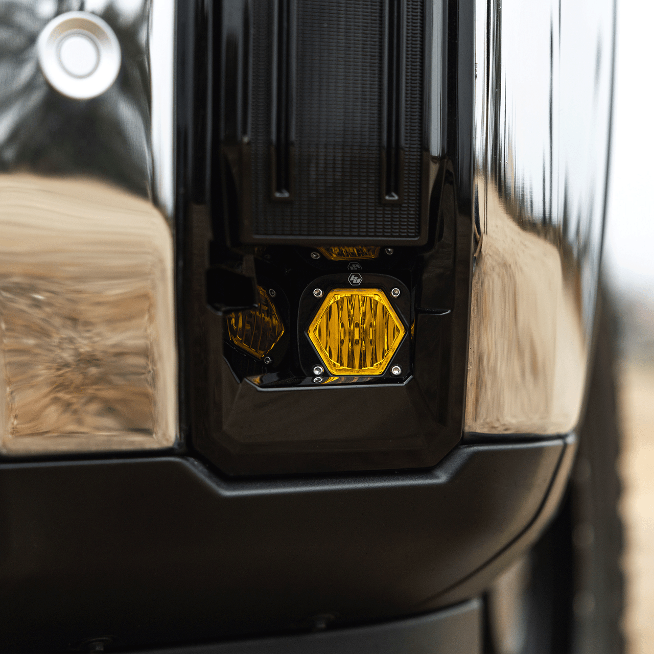 KIT DE LUCES ANTINIEBLA S1 PARA GMC/CHEVY CANYON/COLORADO 2023-2026; YUKON 2500/3500 2024-2026; SIERRA 1500 AT4-X 2022-2026