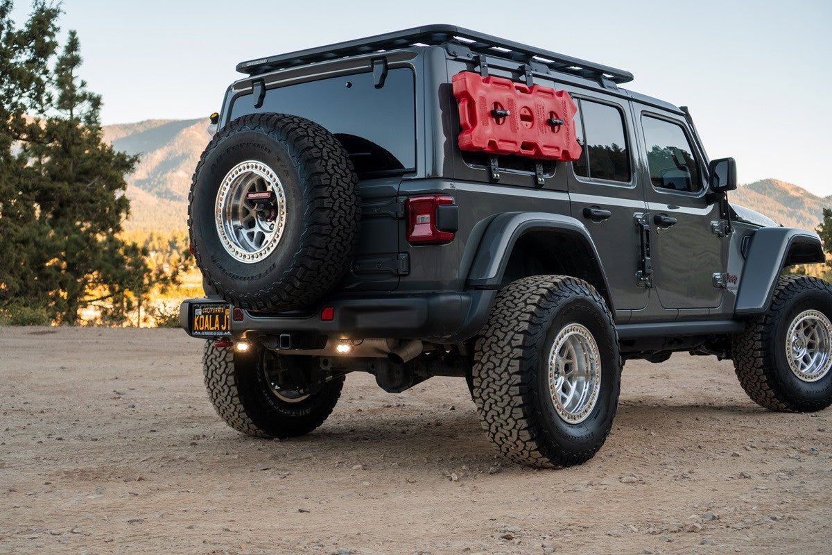 Kit de luces de marcha atrás dobles Jeep JL S2 Sport - Jeep Wrangler JL 2018-2025; NOTA: con parachoques OE Rubicon y Sahara