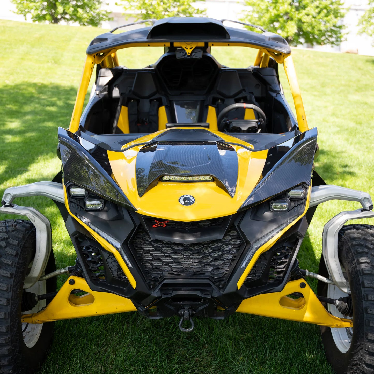 Capó de fibra de carbono de cobertura total RPM Can-Am Maverick R